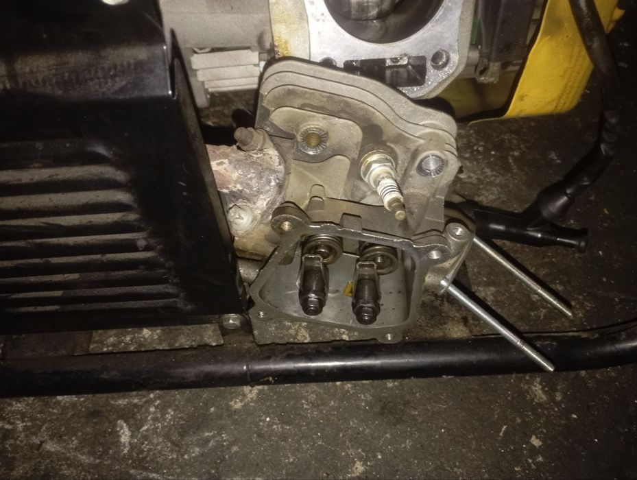 Продам генератор под ремонт