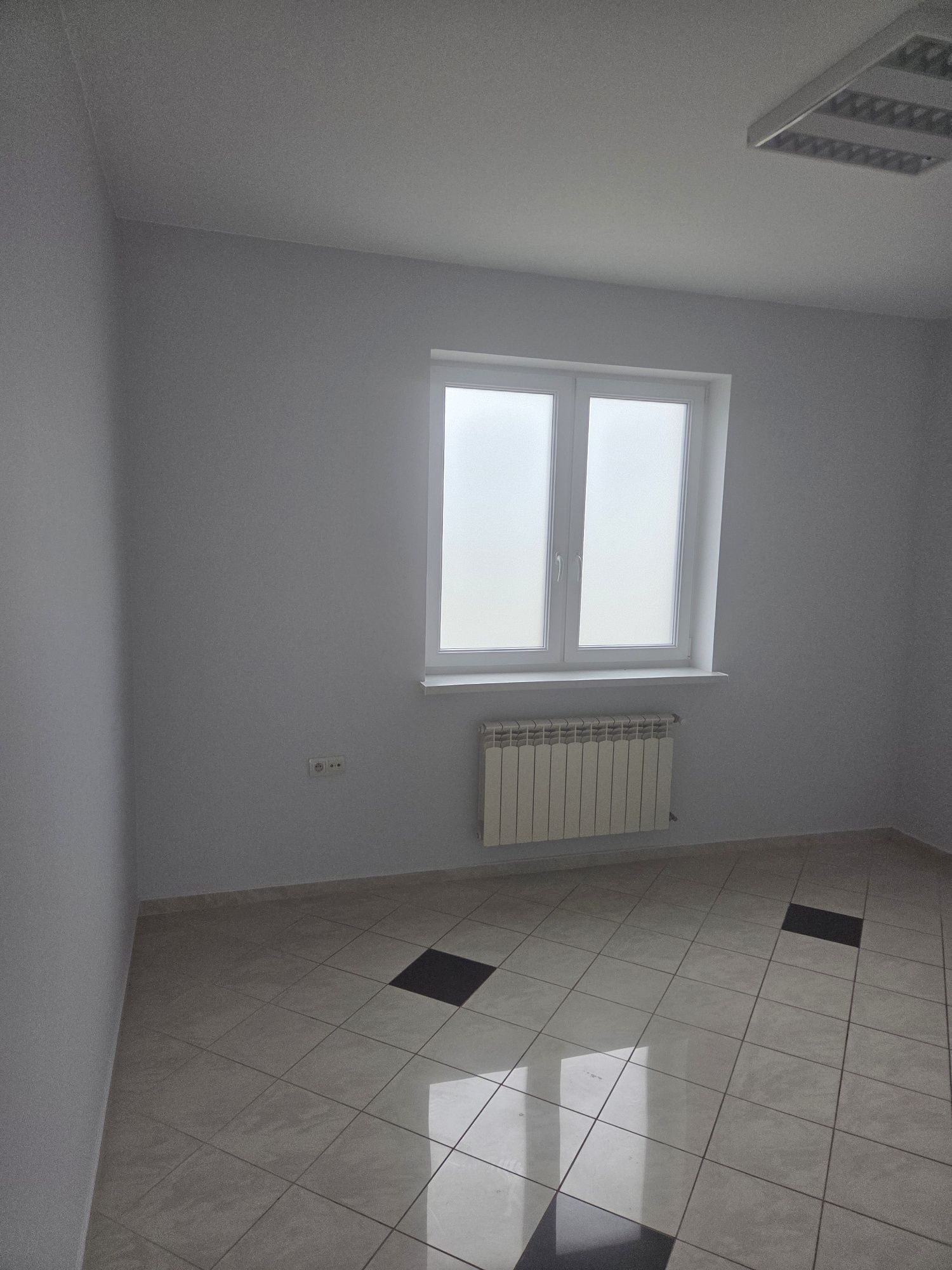 Wynajmę Lokal 30m²