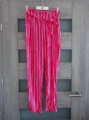 Forever 21 przewiewne różowe spodnie w paski S