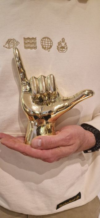 Rzezba, ozdoba dloń, znak Shaka, 1 kg