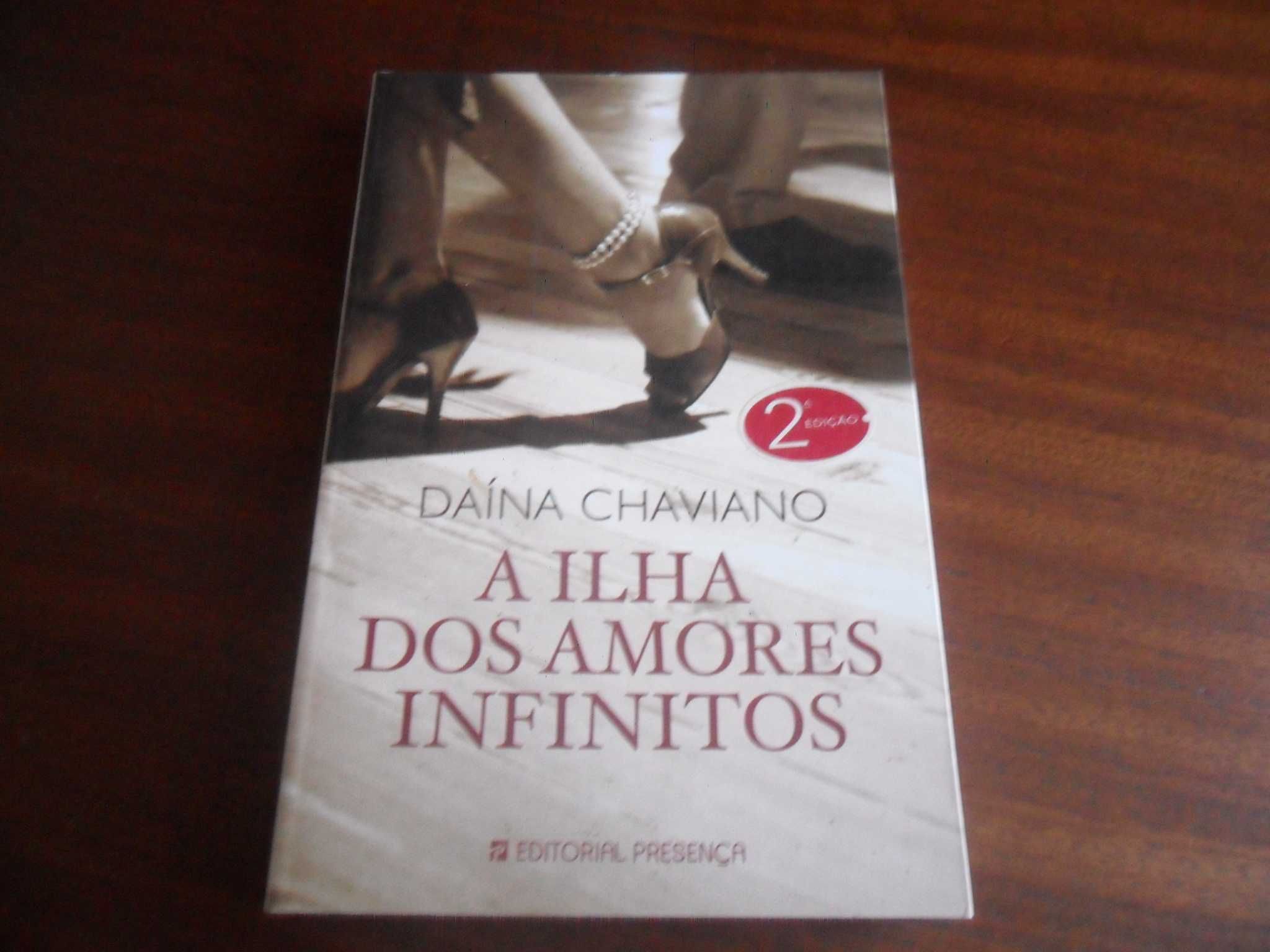 "A Ilha dos Amores Infinitos" de Daína Chaviano - 2ª Edição de 2008