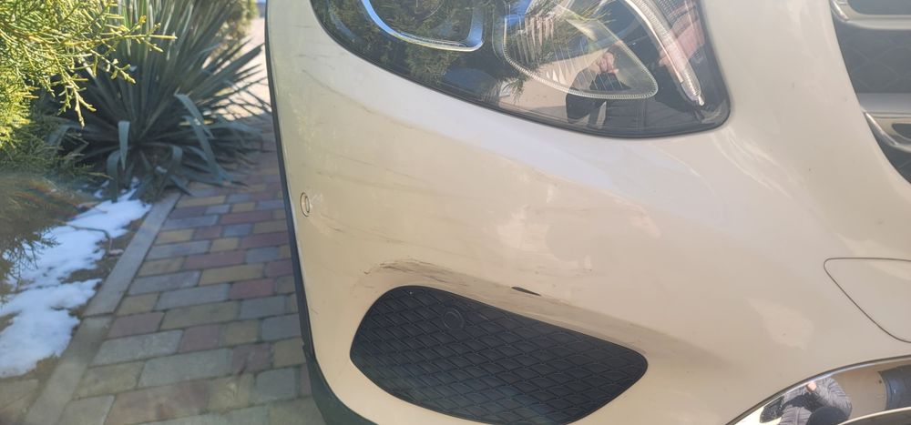 Мерседес-Бенц GLC 220 AMG