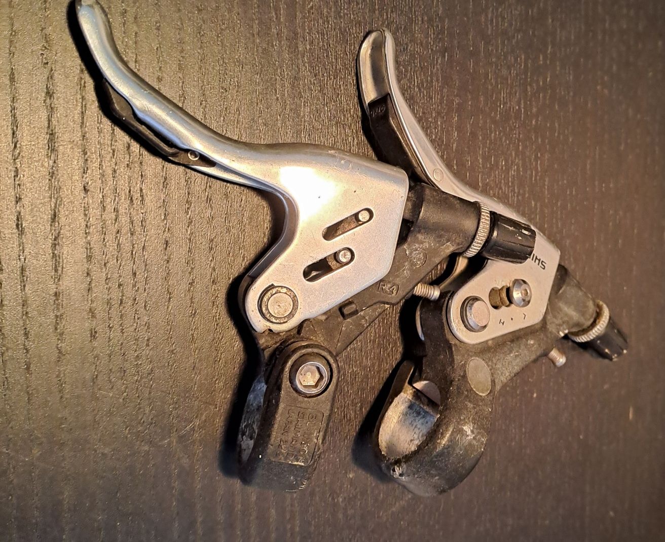 Manetes shimano btt