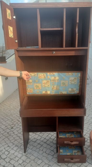 Movel escrivaninha usado castanho escuro