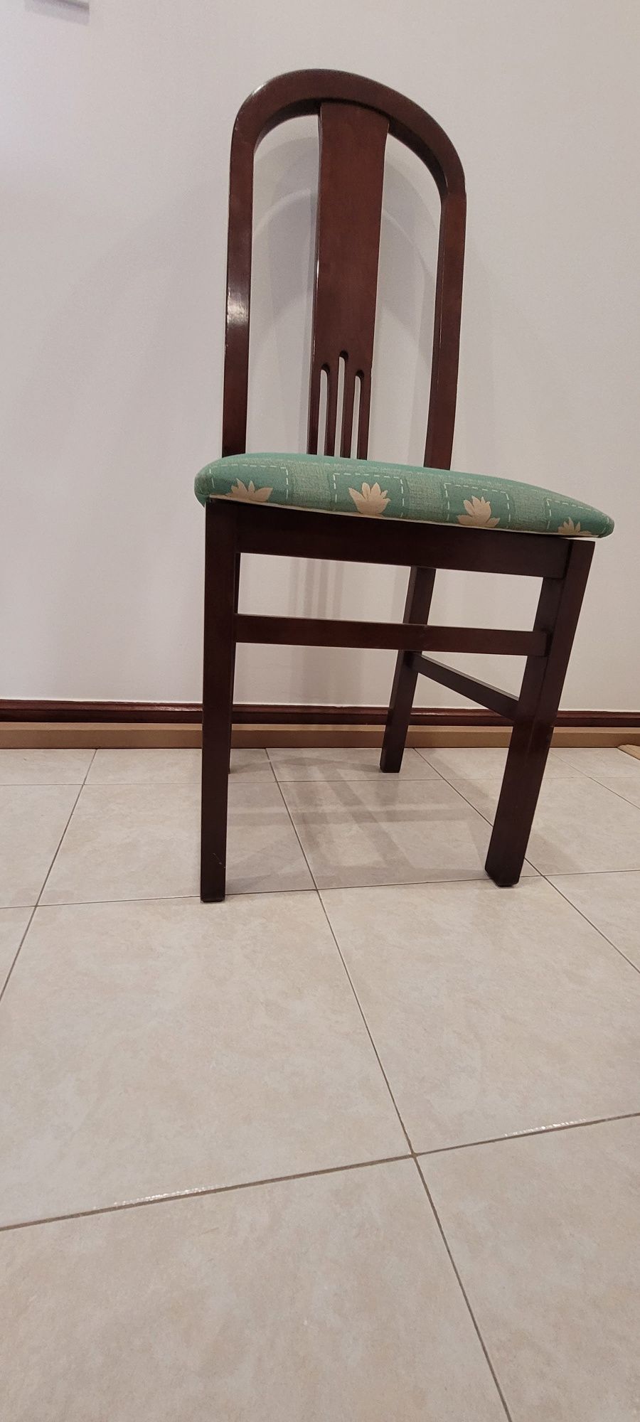 6 Cadeiras mesa jantar