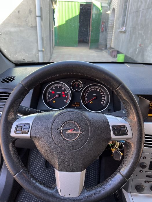 Продається авто !!!