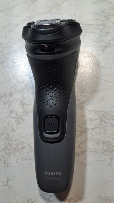 Электробритва Philips series 1000 c аккумулятором