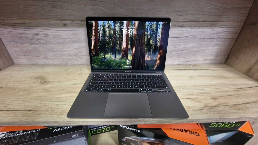 Apple MacBook Air A2337 M1/16GB/256GB W pełni sprawny! GW