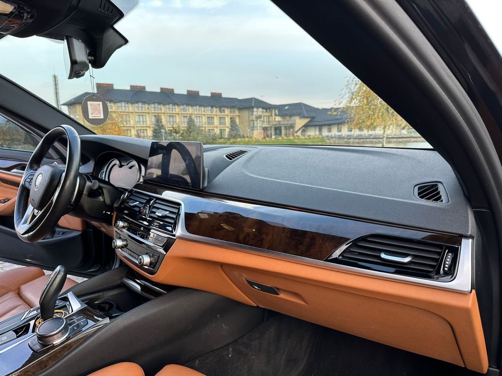 Продам автомобиль BMW 530X-Drive Повний привід