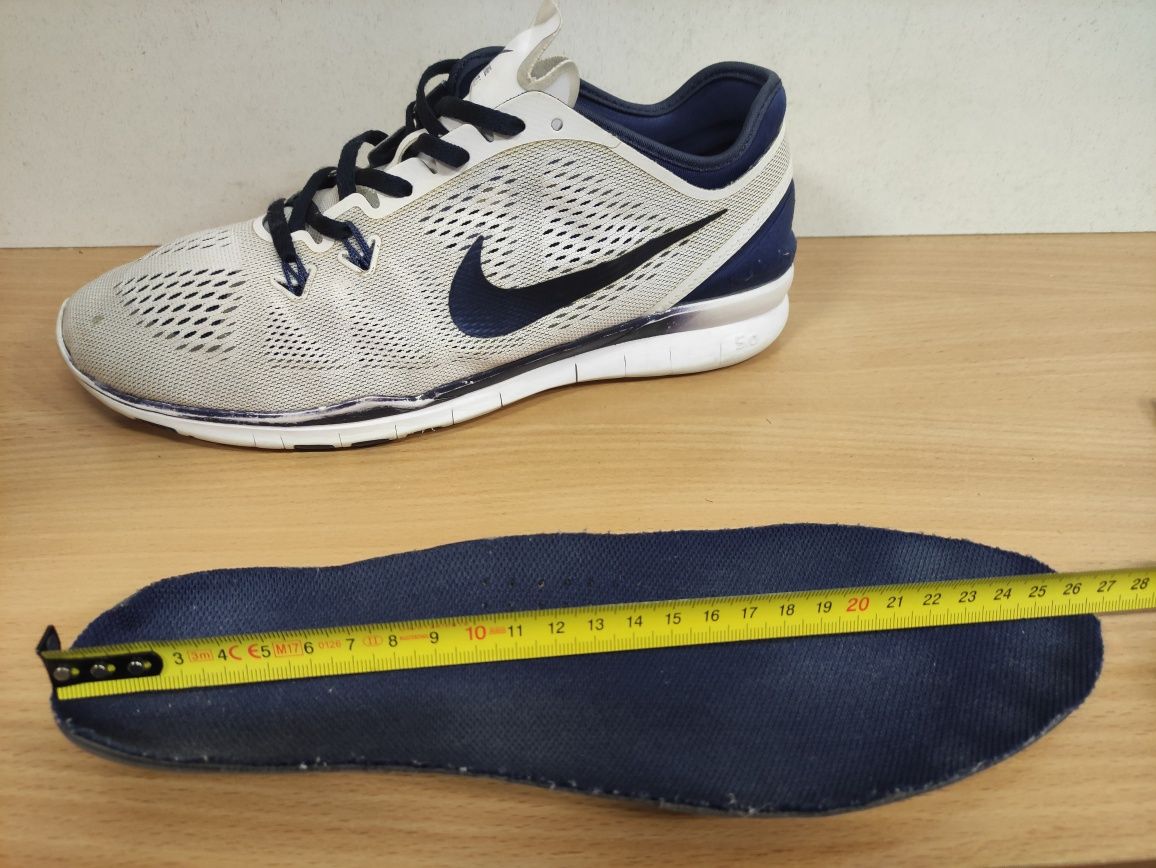 Nike Run 41р/26,5 см кросівки, кроссовки , кеды  оригинал