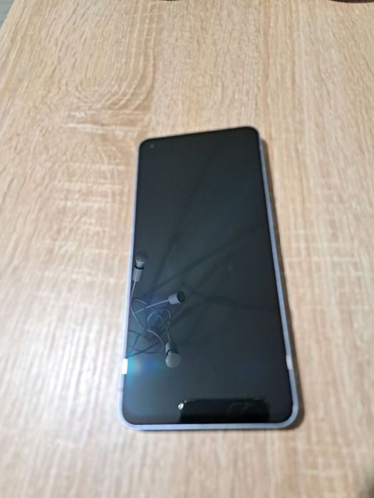 Telefon OPPO Reno6 5G