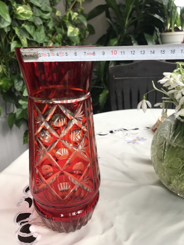 Цветной хрусталь-ваза для  цветов