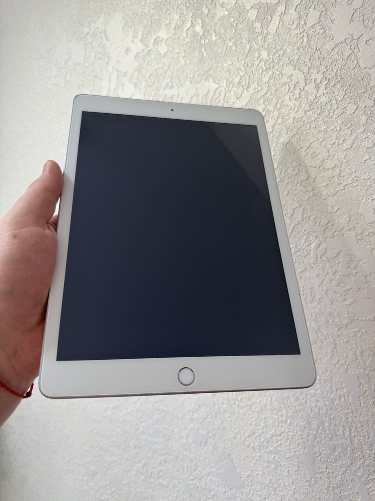 iPad 7 2019 10.2’’ 32Gb WiFi + 4G LTE White