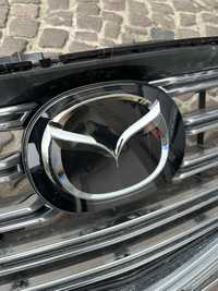 Емблема, значок на Mazda CX 9