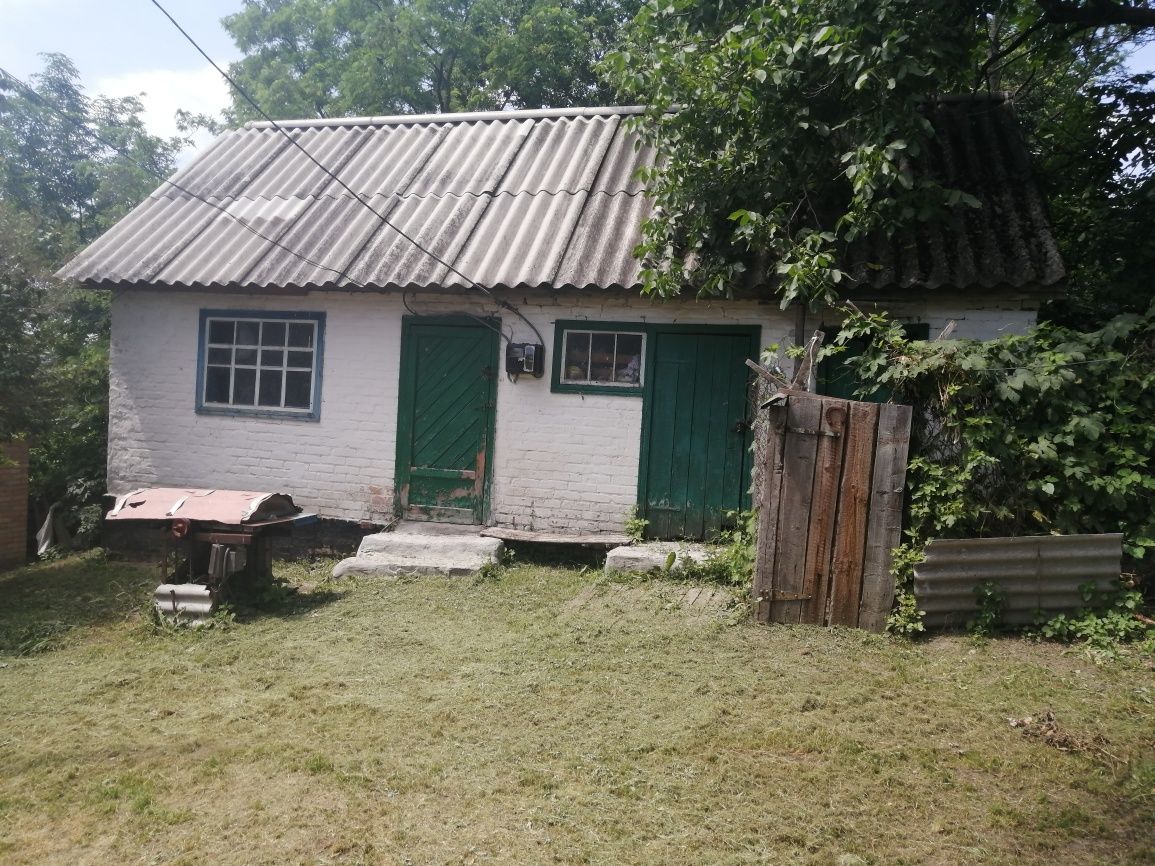 Продам дім смт Шишаки