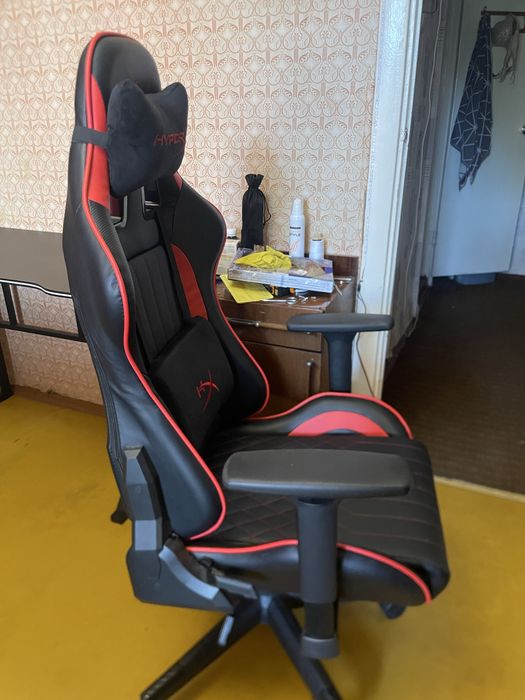 Крісло ігрове HyperX BLAST CORE Black/Red