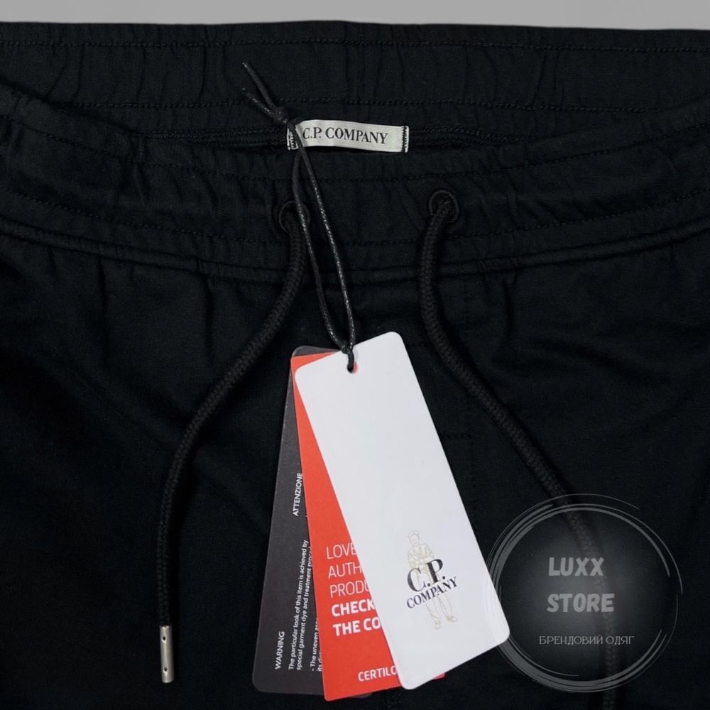 Шорти C.P. Company Lens Pocket Cotton (cp, stone island, сипи)