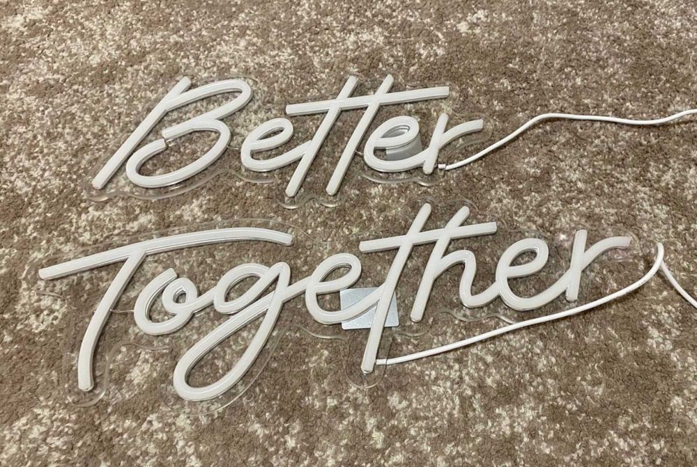 Оренда LED-неон написів для ваших свят