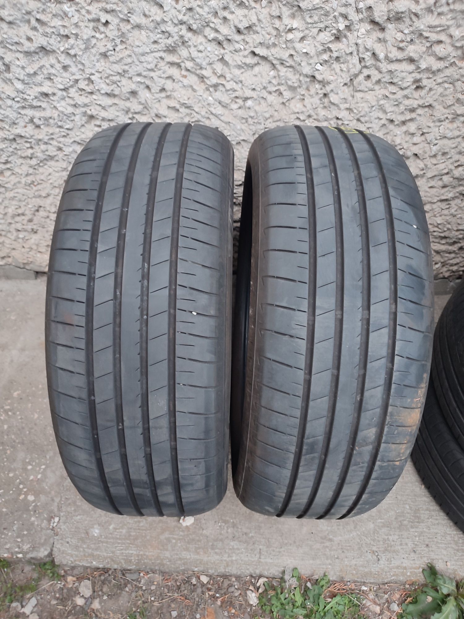 Dwie opony Bridgestone Alenza001 235/50/20 100W