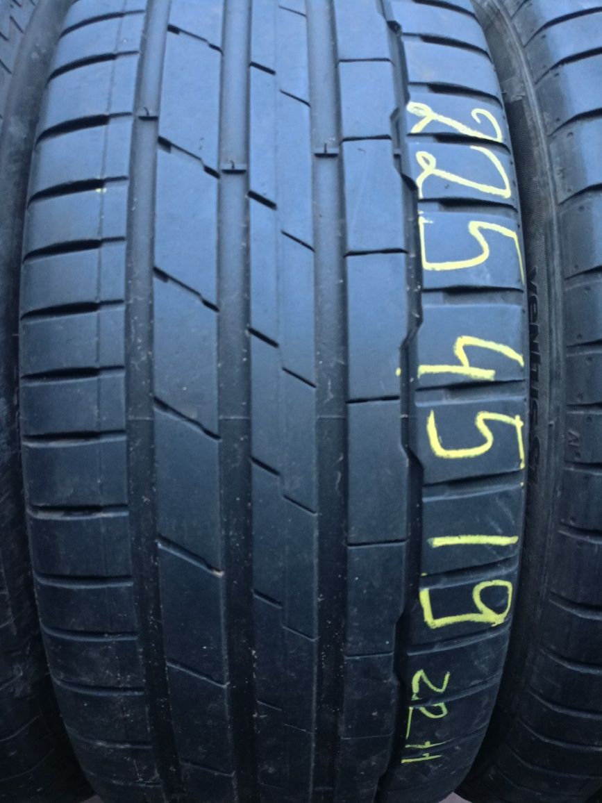 225/45r19 Bridgestone Hankook 4szt 810 zl