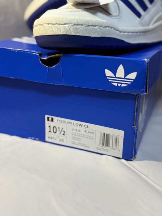 Кросівки адідас оригінал