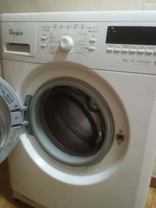 Пральна машина whirlpool