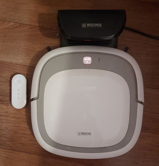 Робот-пилосмок Ecovacs