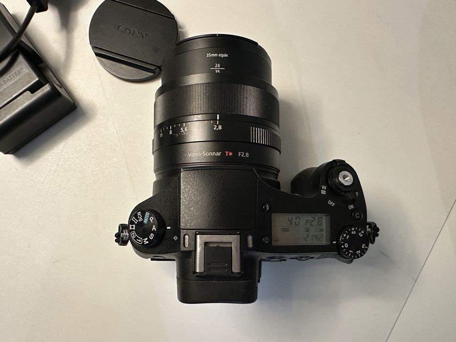 Aparat Sony RX-10, stan dobry, duzy zestaw