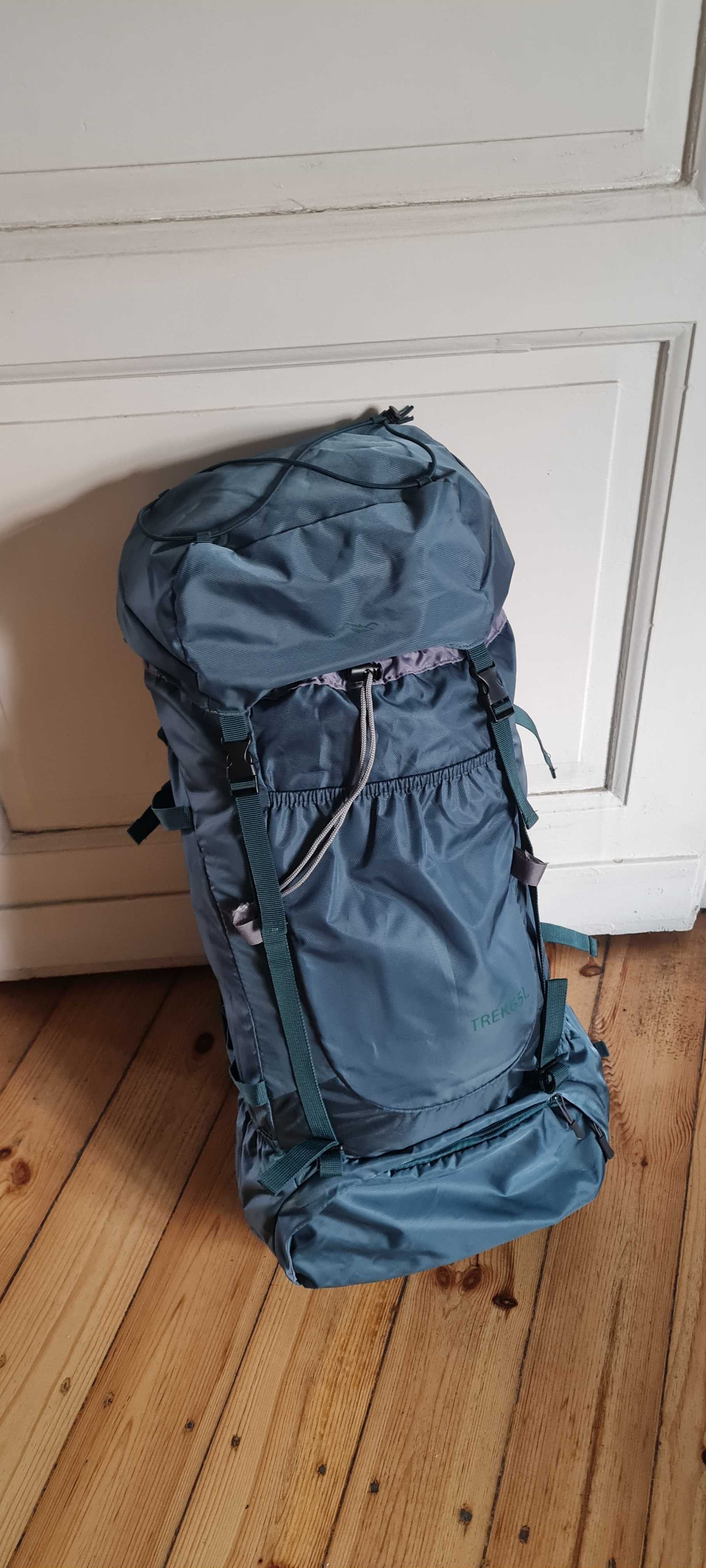 Plecak trekkingowy duży,pojemn.65 litrów,jak nowy,tanio,okazja!