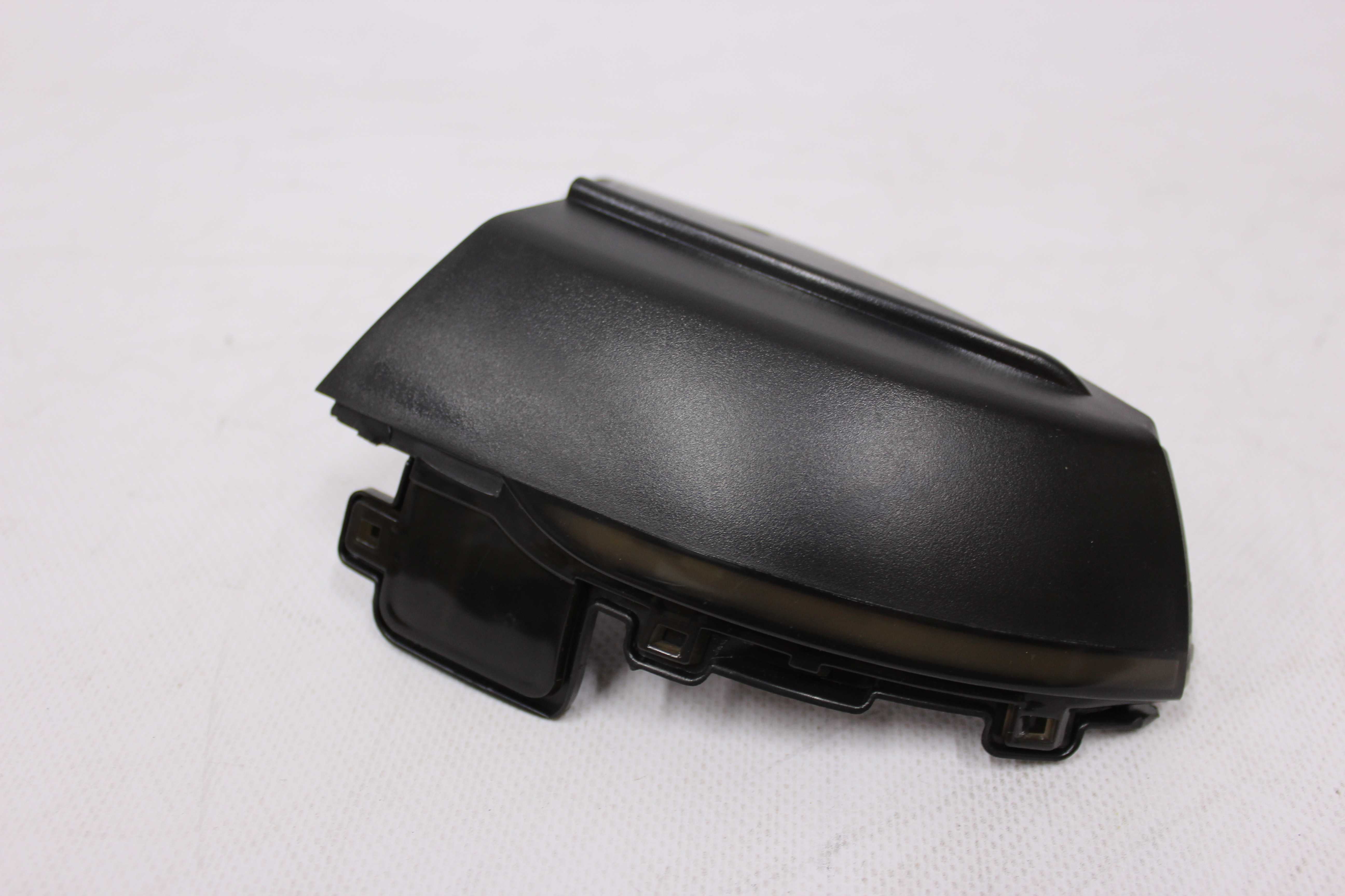 Diodowe kierunkowskazy w lusterka  VW POLO 6R 09-17 DYNAMICZNE CZARNE