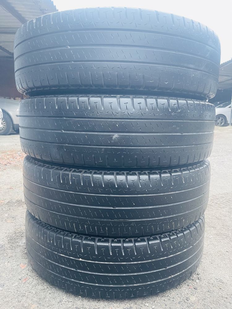 Летняя резина Michelin AGilis 195/75/16C 107R 4шт.