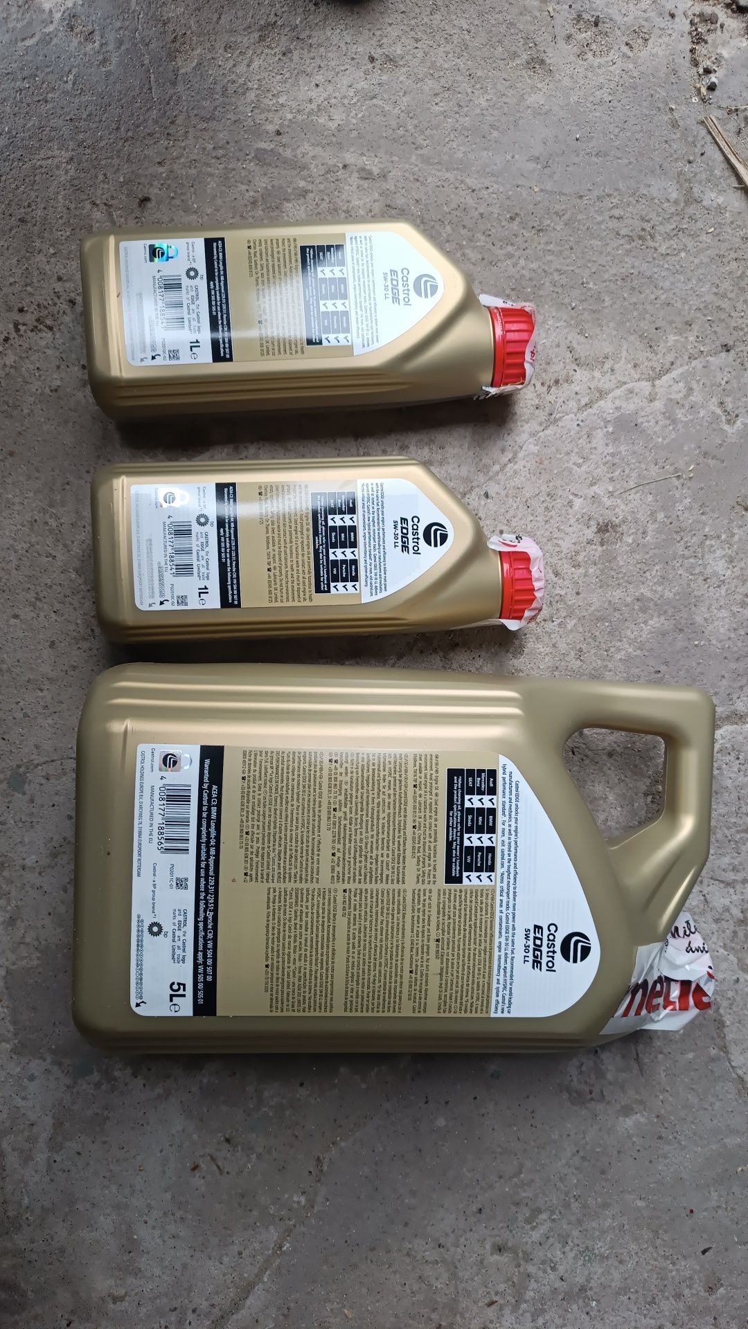 Zestaw filtrów i olej, kupiony do BMW E60 523i z 2009 roku