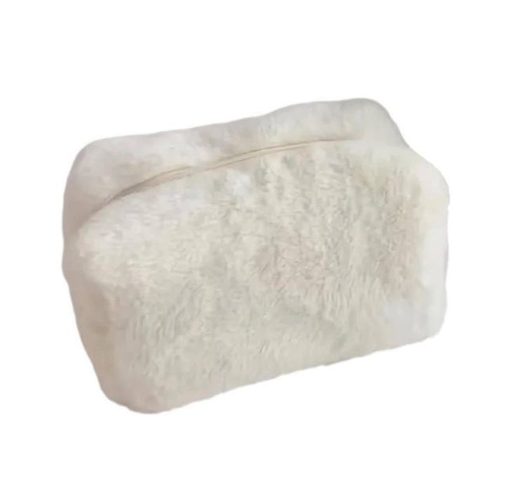 Пухнасті косметички