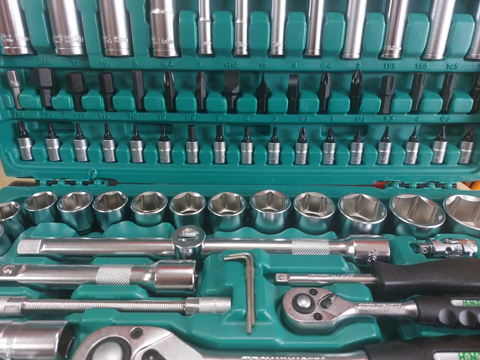 Zestaw nasadek Honiton 94 elementy  FAKTURA/PARAGON