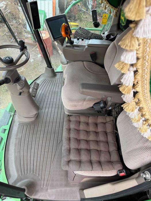 John Deere S670i HillMaster