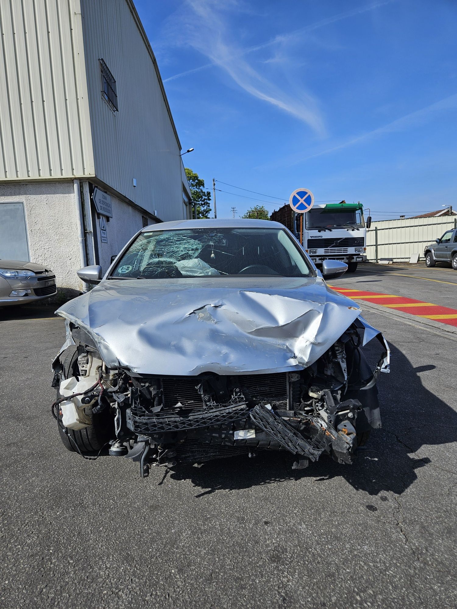 Volkswagen Passat B7 1.6 TDi de 2013 para peças