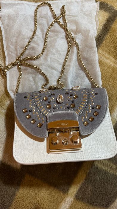Сумку Furla, шкіра, відкріпний верх, можна змінювати, стан ідеальний
