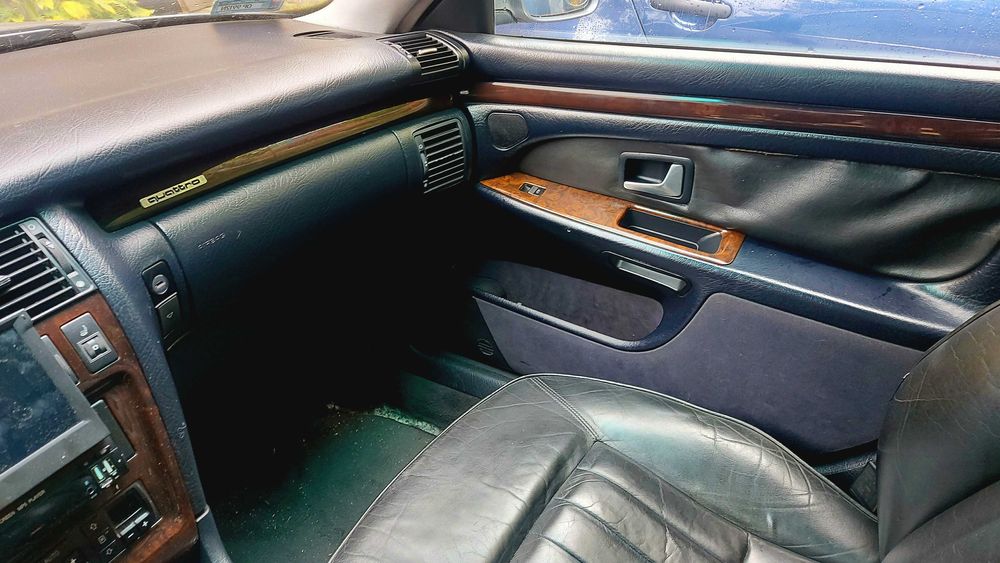Audi A8 quattro automat