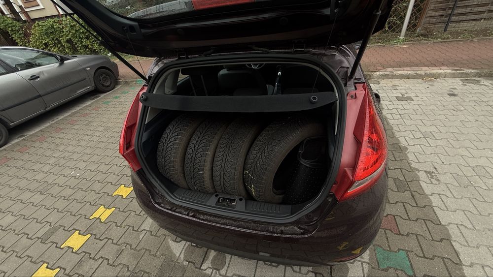 Ford Fiesta 1.4 benzyna salon PL