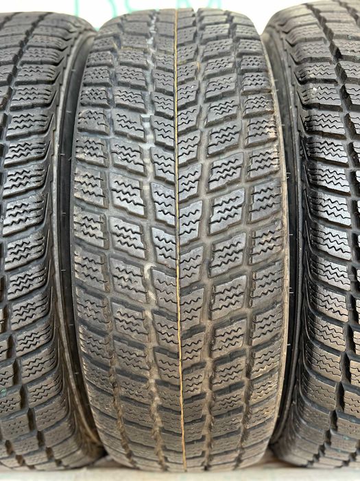 Скад шин б/в. 225/65 R17 Nexen Winguard SUV