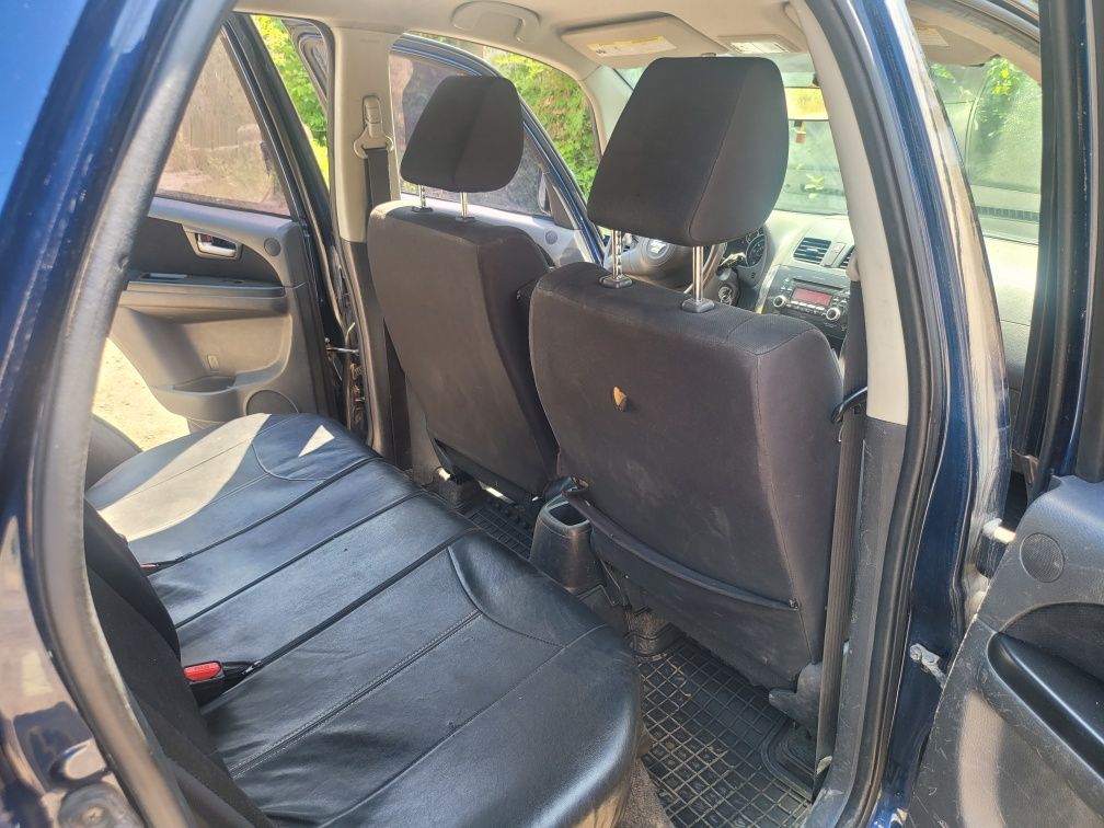 Suzuki sx4 2010 року