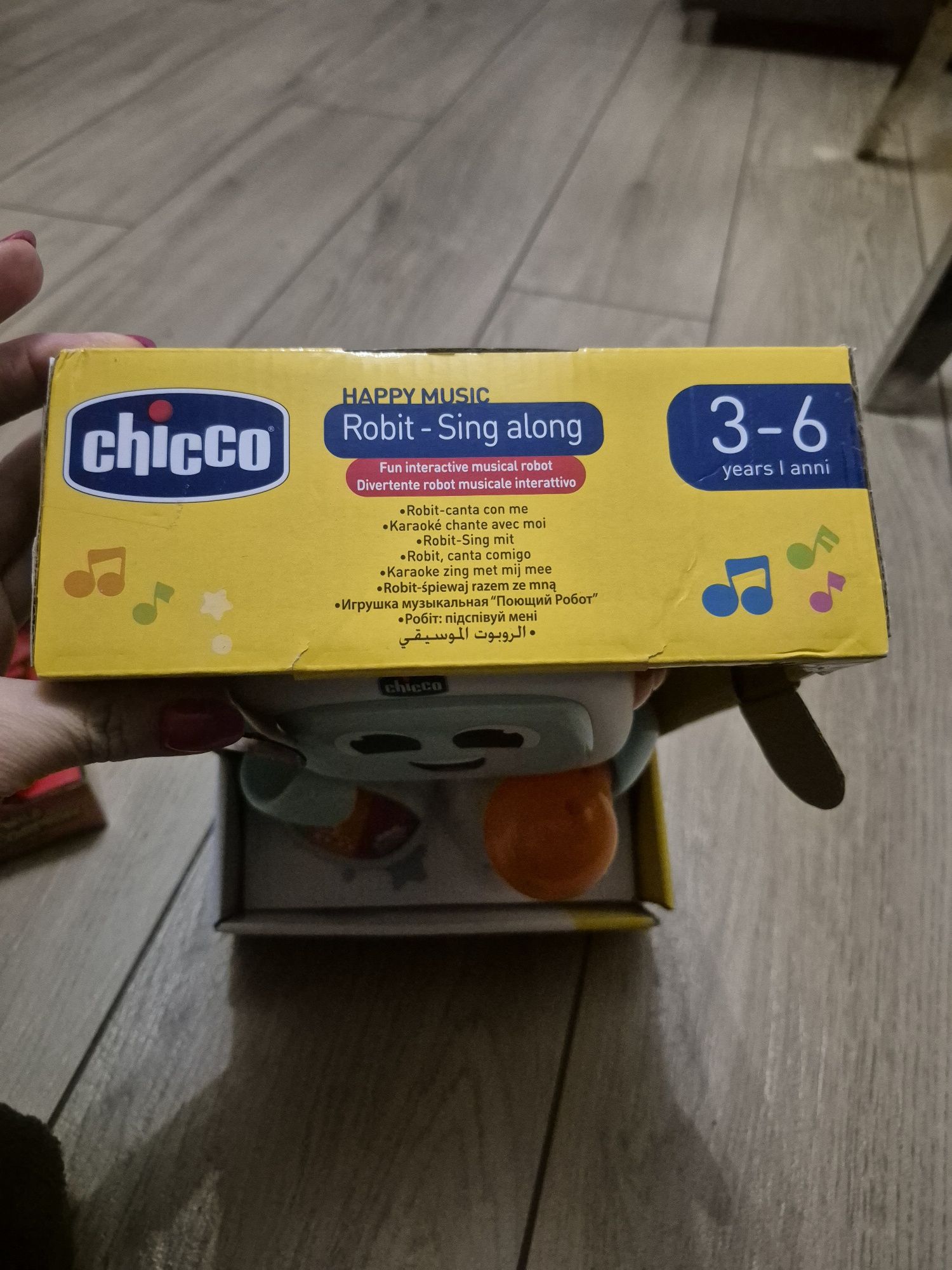 Chicco robot mikrofon, muzyka