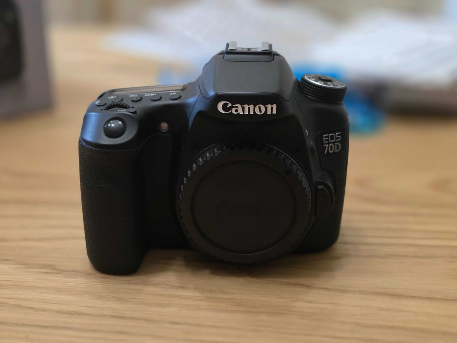 Lustrzanka Canon 70D okazja zestaw mały przebieg 6k