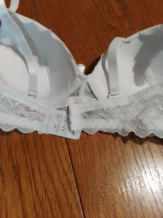 Бюстгальтер Hana размер . B