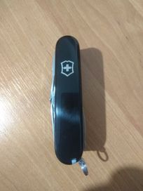 Scyzoryk victorinox swiss champ