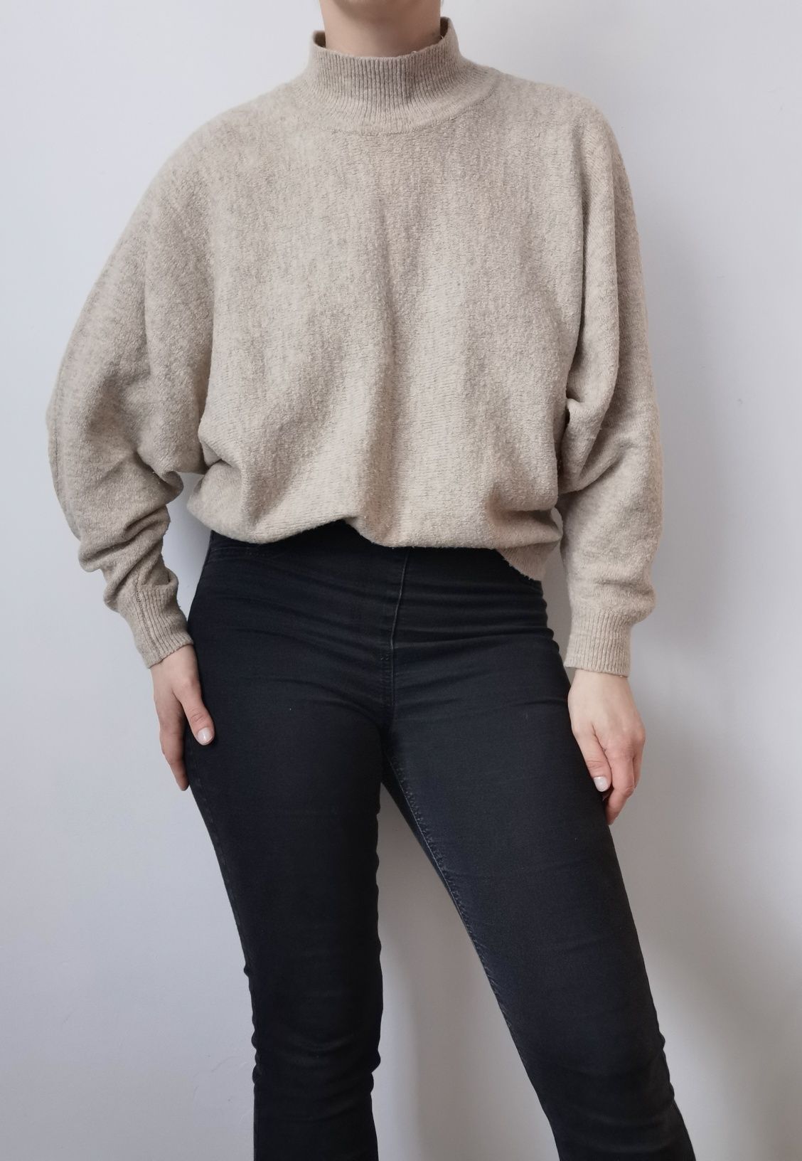 Sweter beżowy oversize H&M
