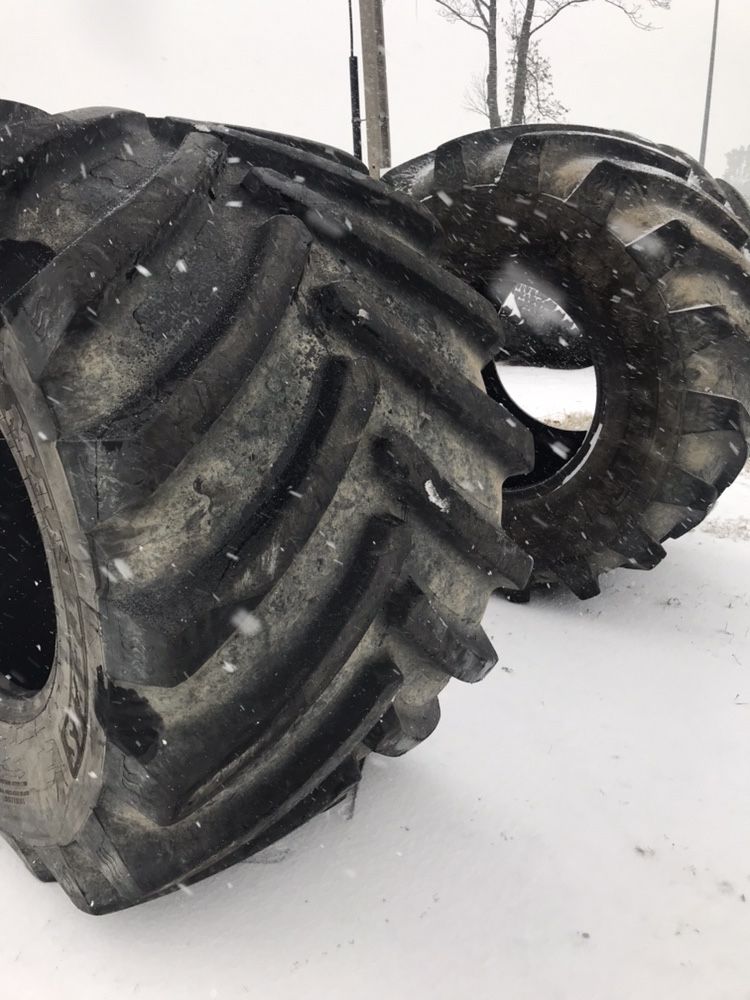 Opona rolnicza 1050/50R32 BKT