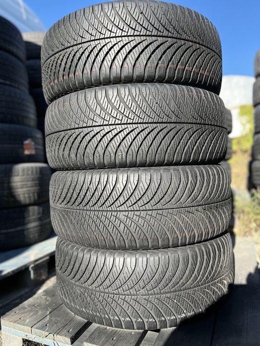 235/50/R18 (зима)GoodYear Vector4season
