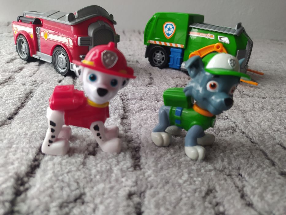 PSI PATROL 2 pojazdy z figurkami Marshall i Rocky stan Bardzo Dobry