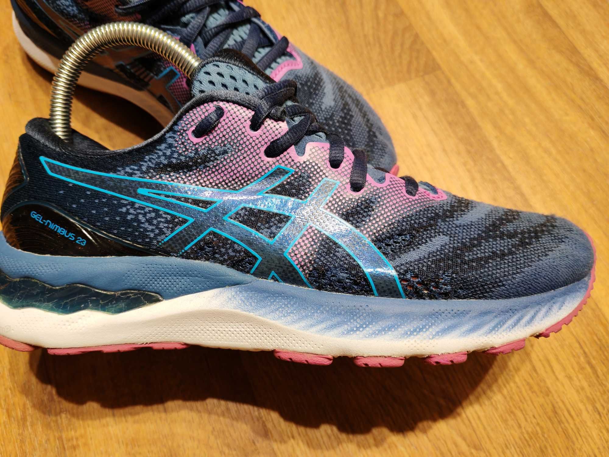 Кроссовки Asics Gel Nimbus 23